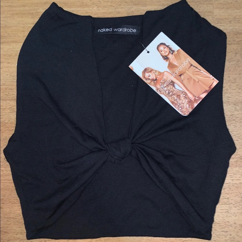 Naked Wardrobe Knot stickin around crop top black